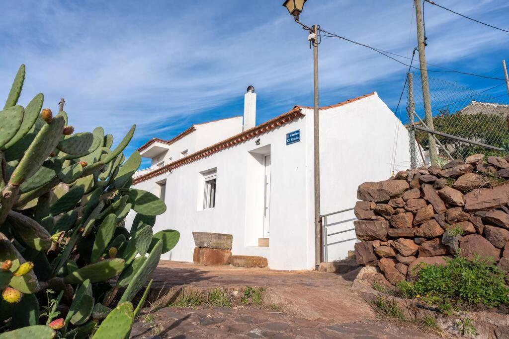 Vivienda Vacacional Rosa Blanca (Adults Only) Arure Exteriör bild